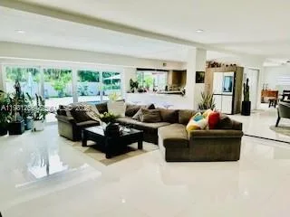 1940 NE 186th Dr, North Miami Beach, FL 33179 photo 5