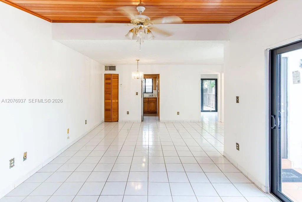 11312 SW 67th Ter, Miami, FL 33173 photo 8