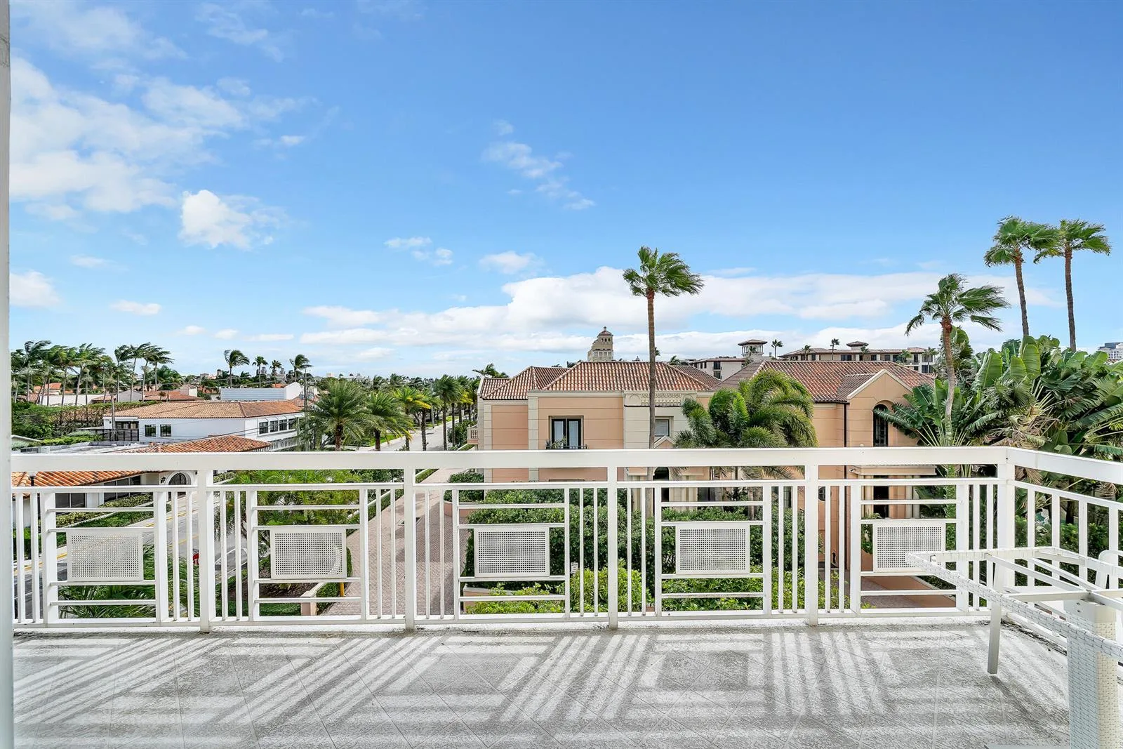 250 N Bradley Place # 402, Palm Beach, FL 33480 photo 11