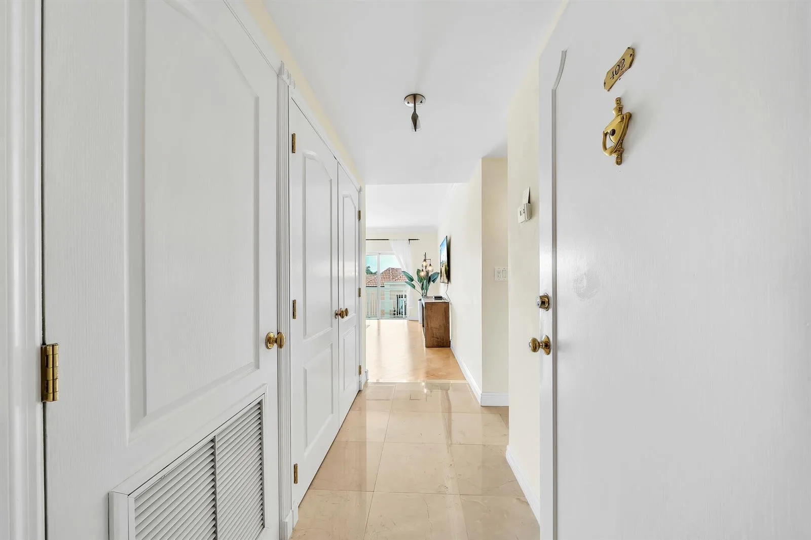 250 N Bradley Place # 402, Palm Beach, FL 33480 photo 6