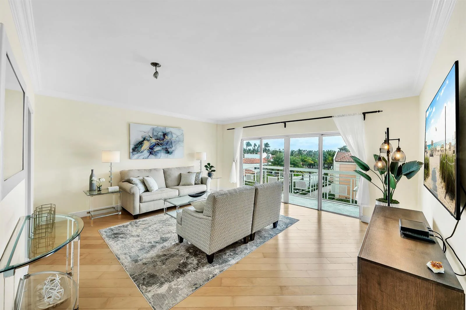 250 N Bradley Place # 402, Palm Beach, FL 33480 photo 8
