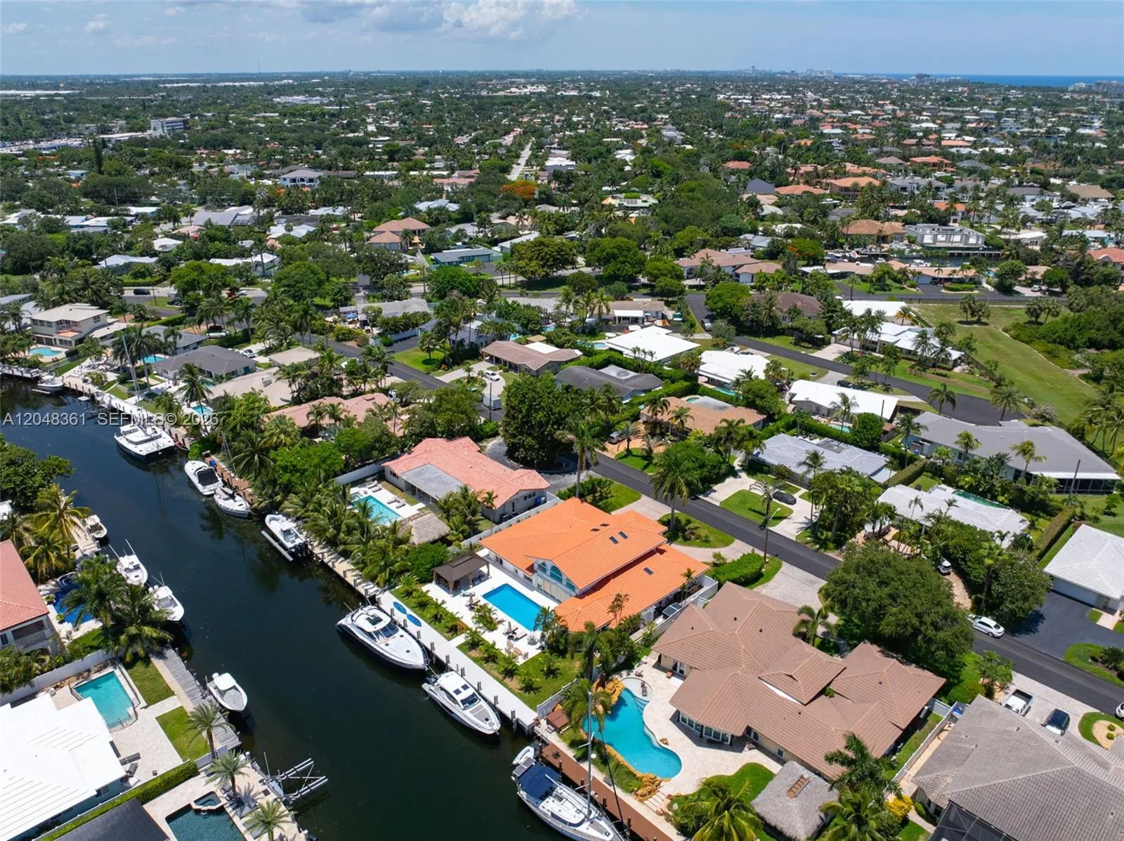 2770 NE 23rd Pl, Pompano Beach, FL 33062 photo 10
