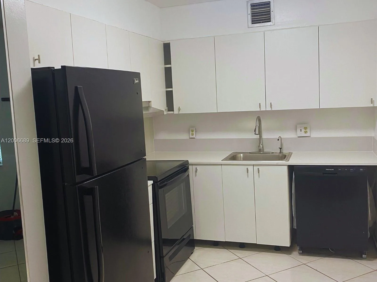 13550 SW 6th Ct # 308A, Pembroke Pines, FL 33027 photo 7