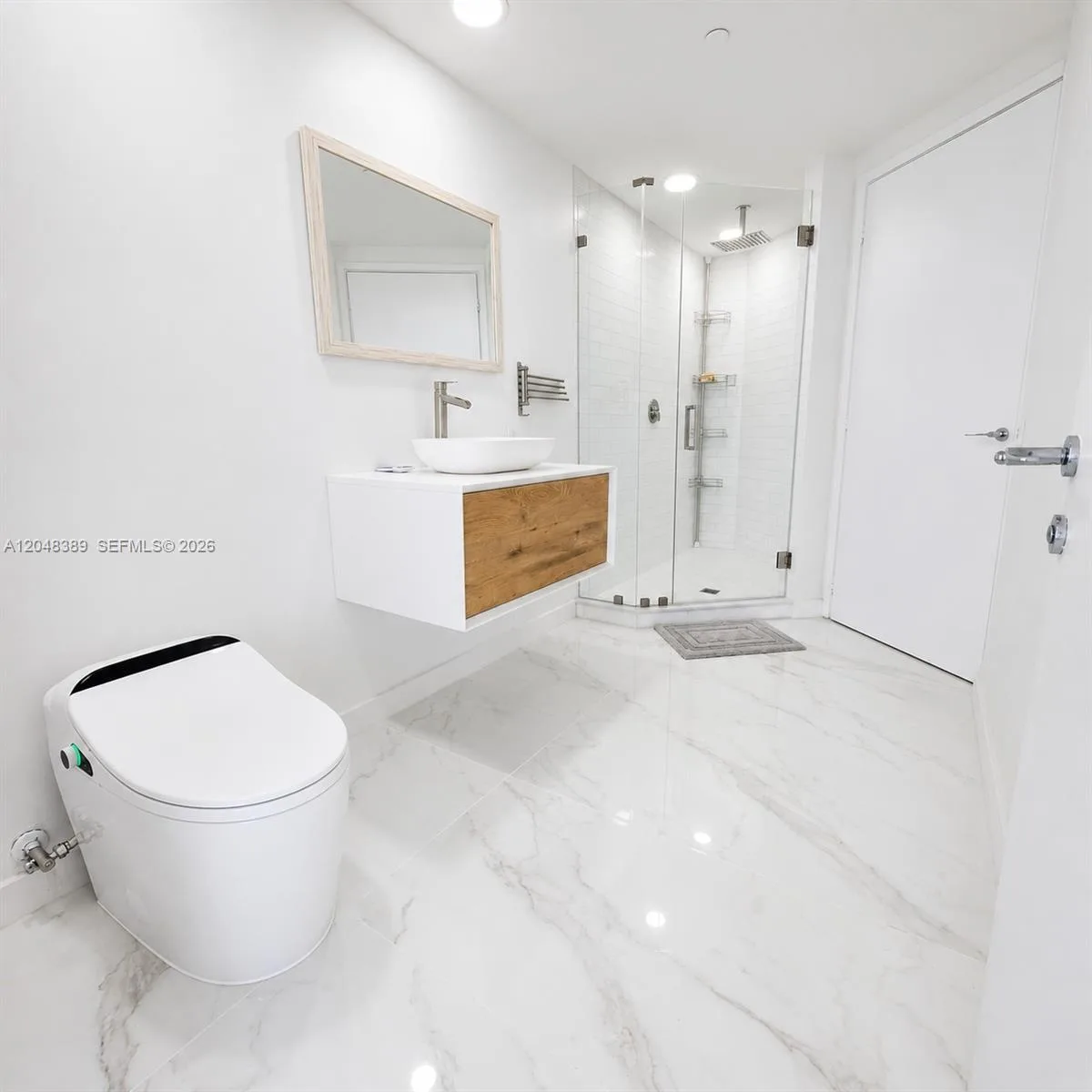 450 Alton Rd # 1606, Miami Beach, FL 33139 photo 12
