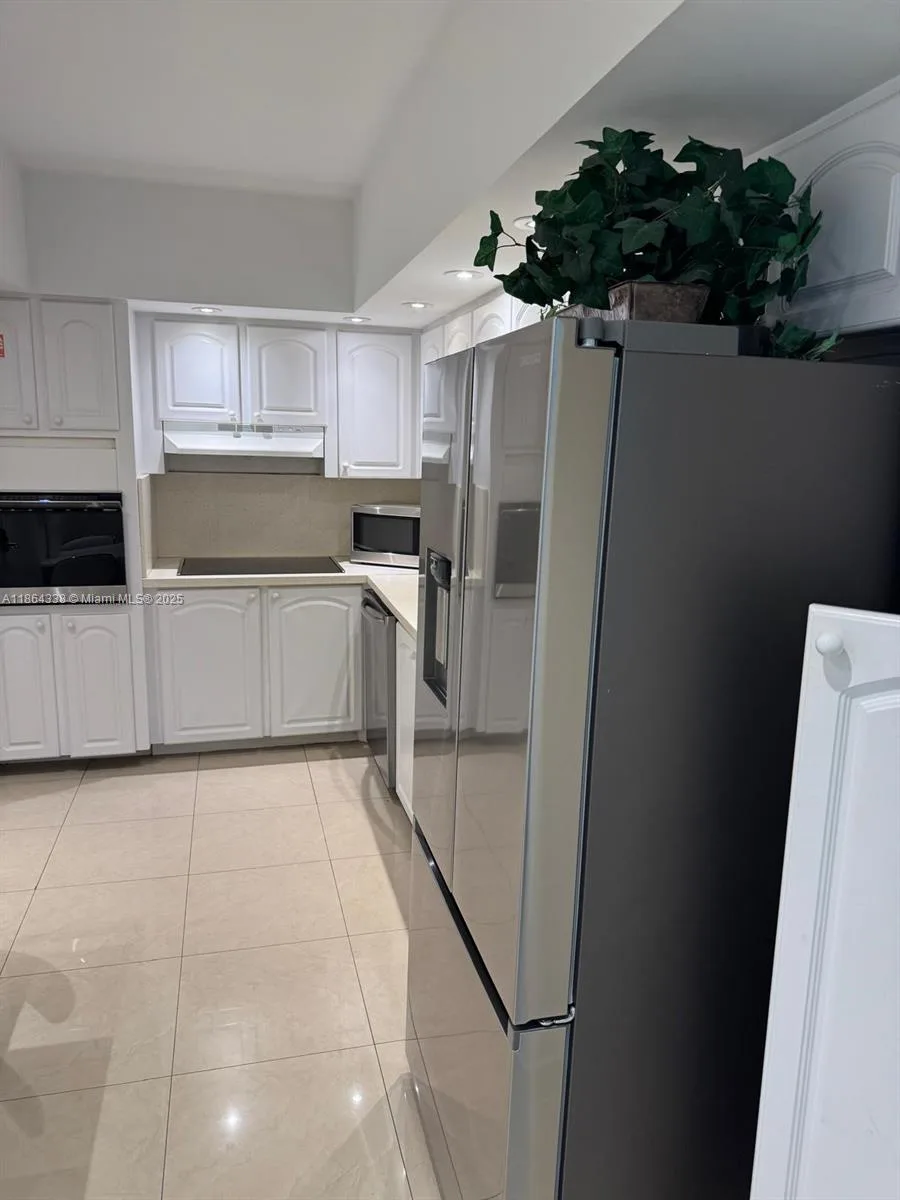 3801 S Ocean Dr # 14V, Hollywood, FL 33019 photo 9