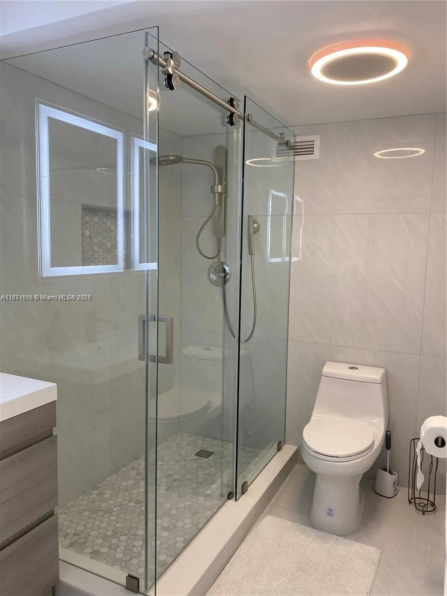 3800 S Ocean Dr # 415, Hollywood, FL 33019 photo 11