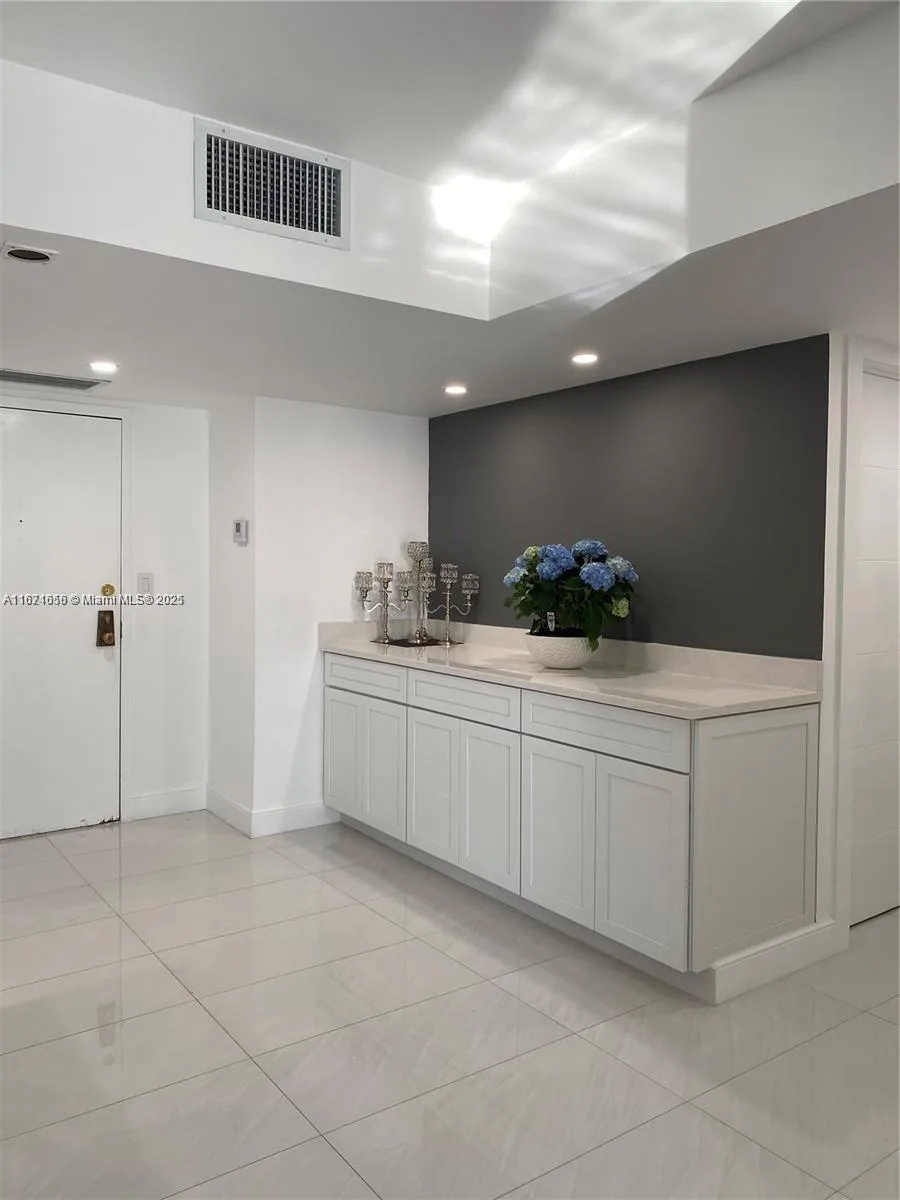 3800 S Ocean Dr # 415, Hollywood, FL 33019 photo 7