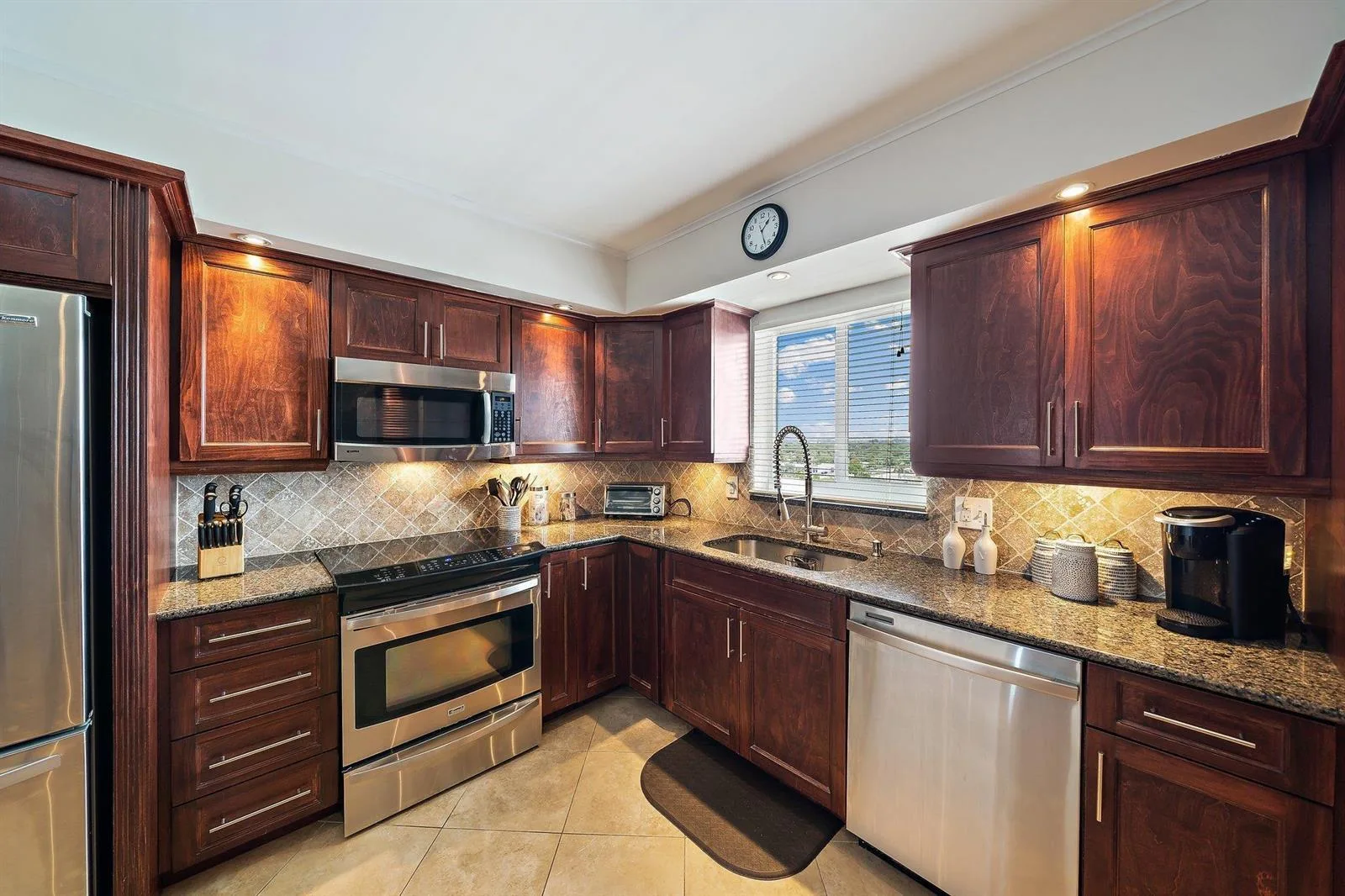 301 Lake Shore Drive # 802, Lake Park, FL 33403 photo 5