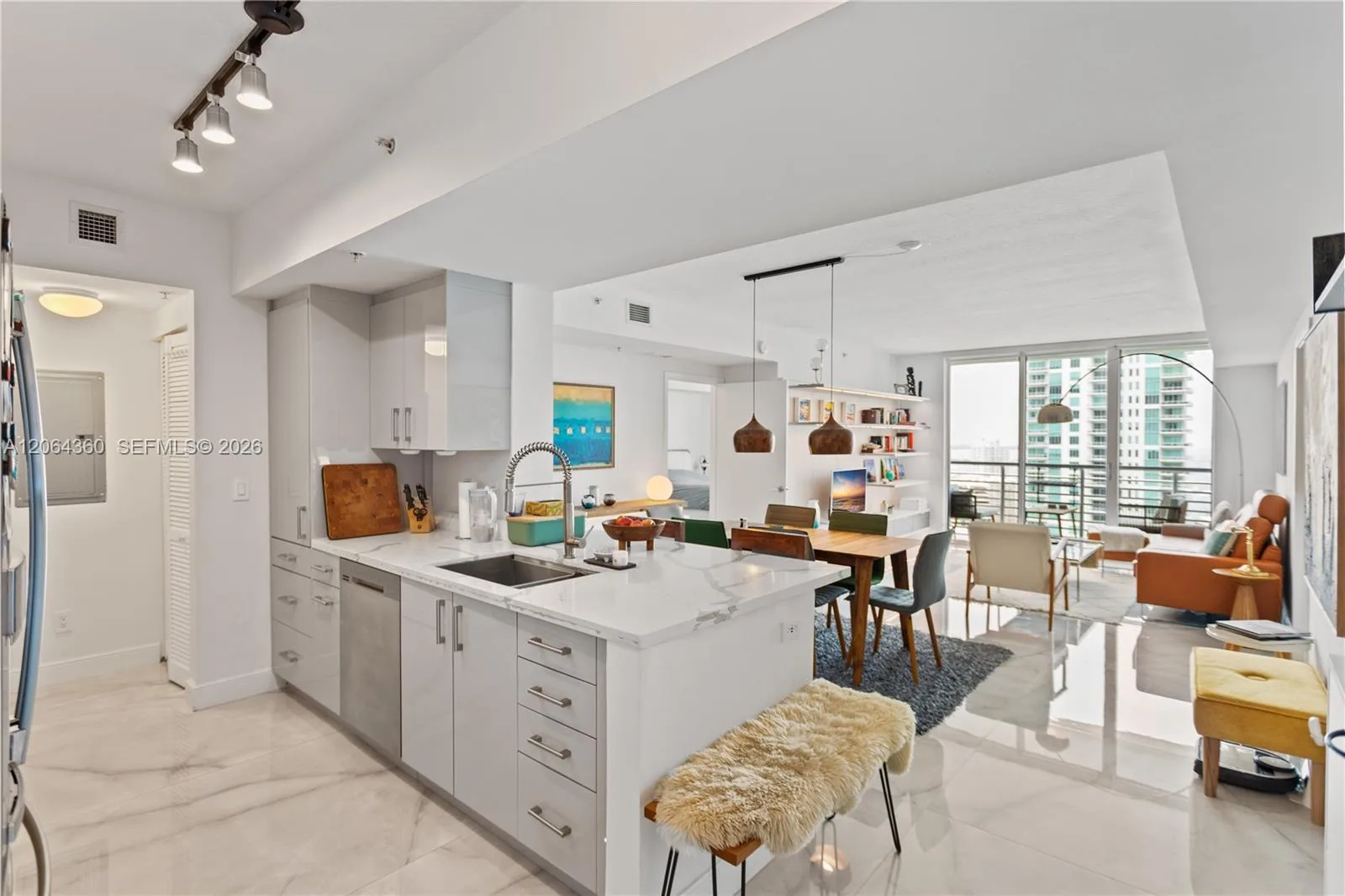 325 S Biscayne Blvd # 3421, Miami, FL 33131 photo 12