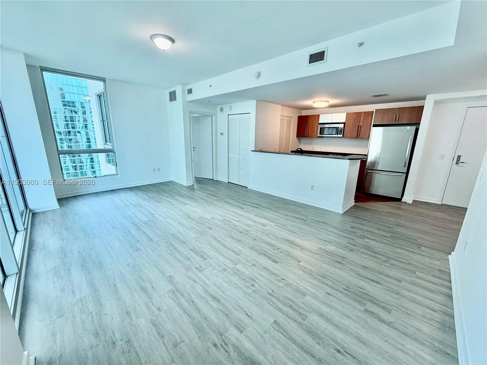 300 S Biscayne Blvd # 3202, Miami, FL 33131 photo 2