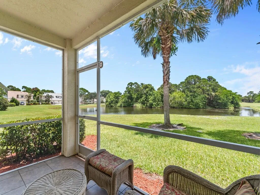 4210 Gator Trace Avenue # B, Fort Pierce, FL 34982