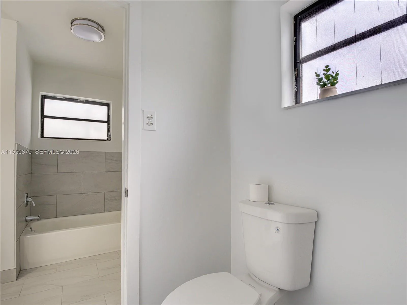 1500 NW 69th Ter, Miami, FL 33147 photo 5