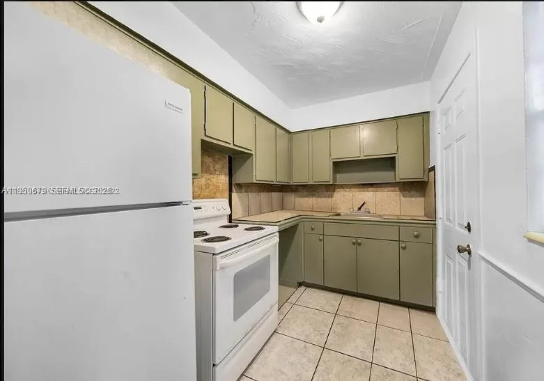 1500 NW 69th Ter, Miami, FL 33147 photo 7