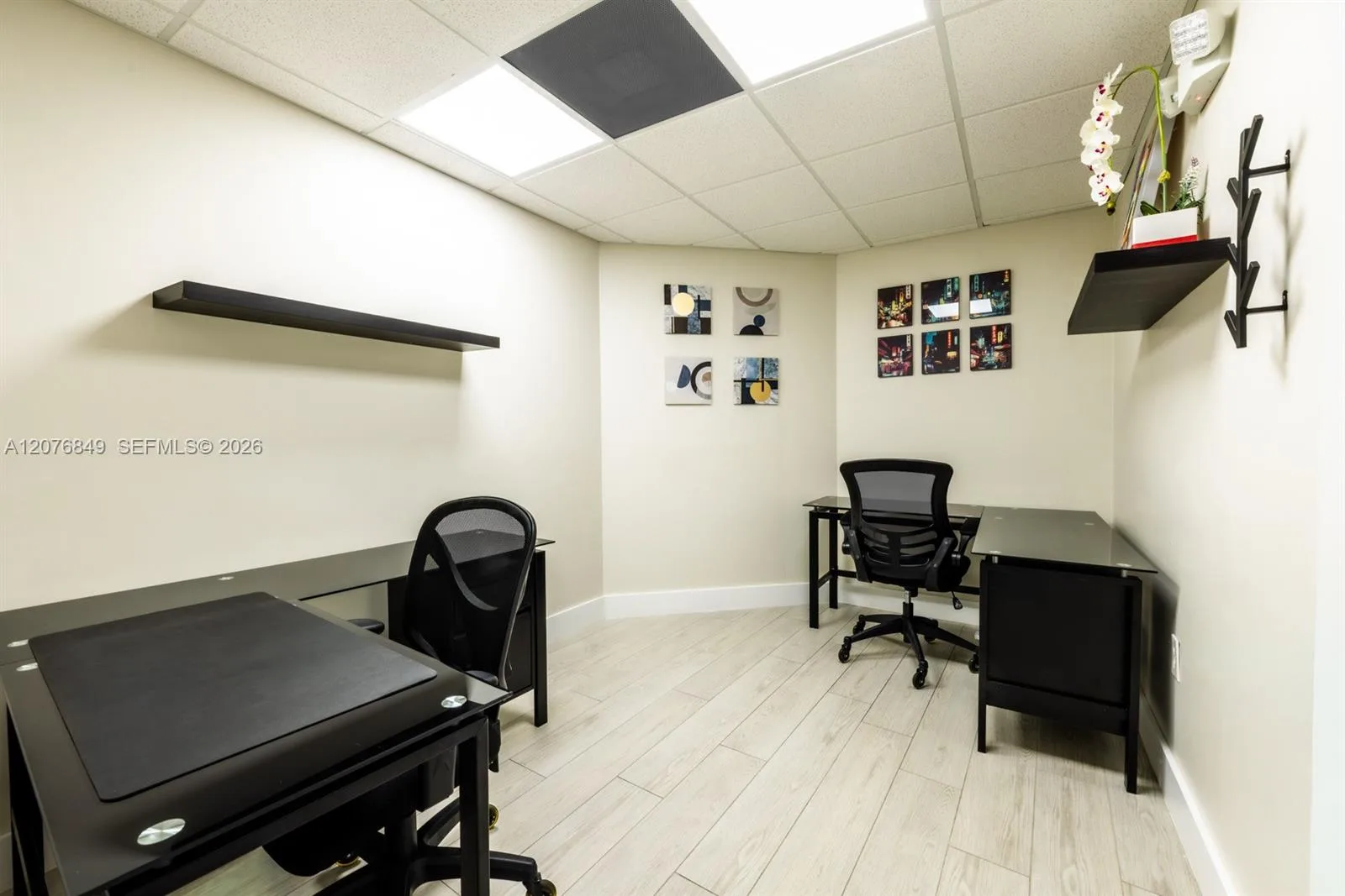 10200 NW 25th St # 114, Doral, FL 33172