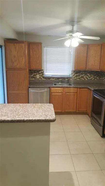 180 NE 12th Avenue # 17a, Hallandale Beach, FL 33009 photo 4
