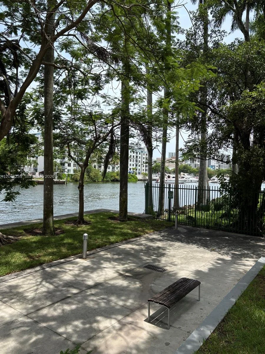 1871 NW S River Dr # 801, Miami, FL 33125 photo 2