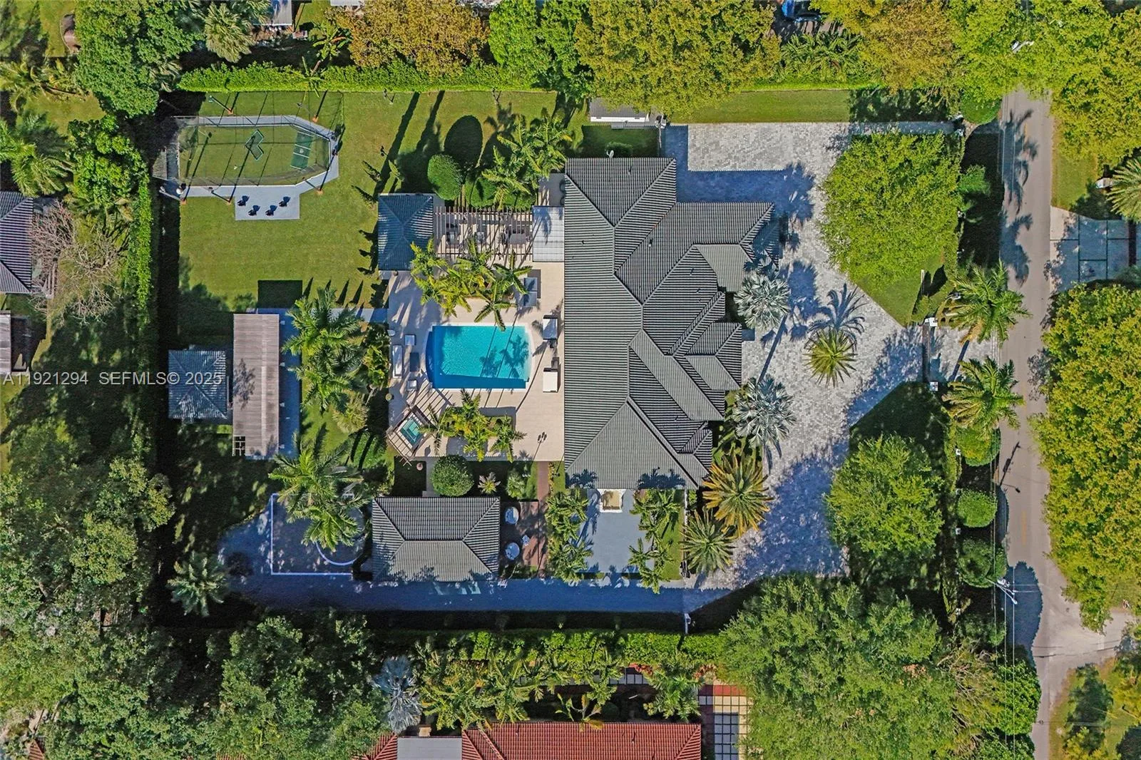 10400 SW 62nd St, Miami, FL 33173 photo 2