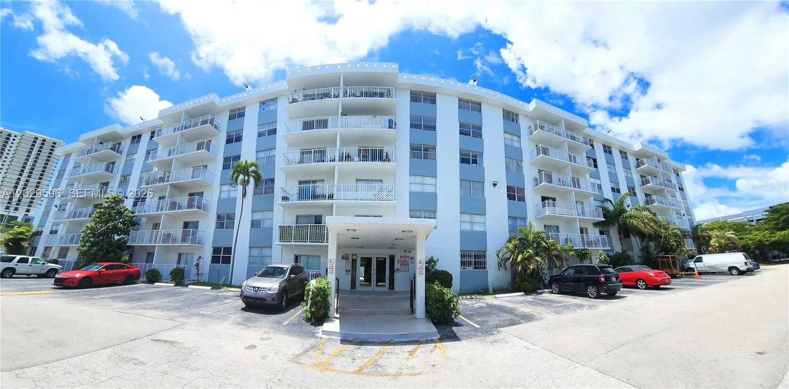 16465 NE 22nd Ave # 610, North Miami Beach, FL 33160
