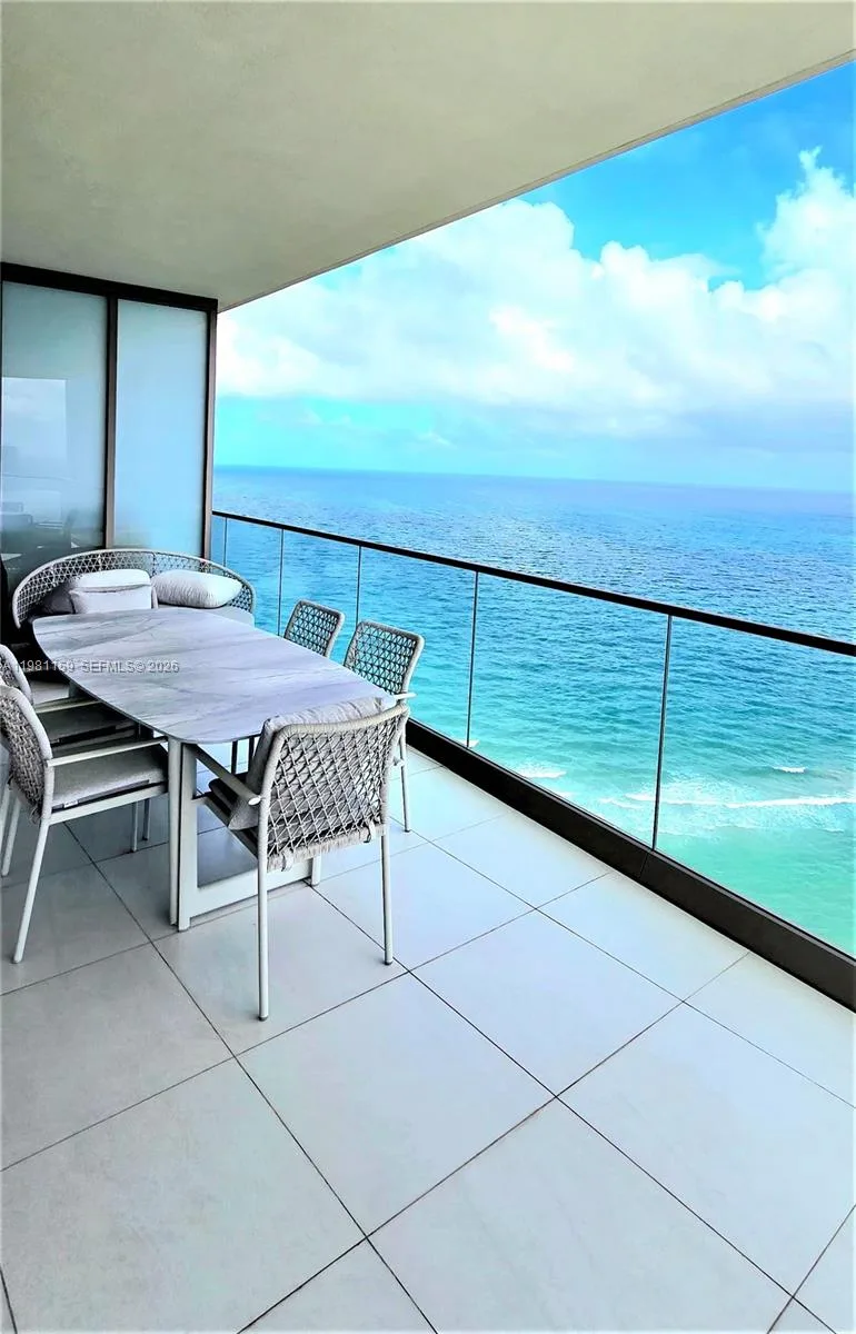 18975 Collins Ave # 2504, Sunny Isles Beach, FL 33160 photo 6