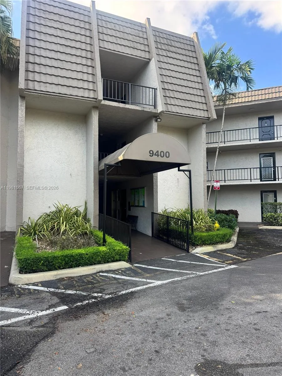 9400 Lime Bay Blvd # 206, Tamarac, FL 33321 photo 2