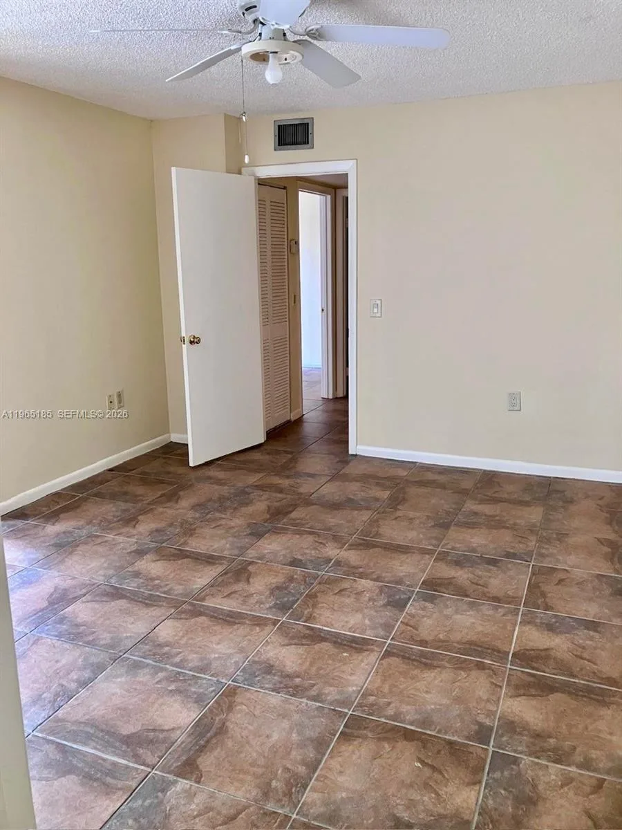 2610 26th way, West Palm Beach, FL 33407 photo 10