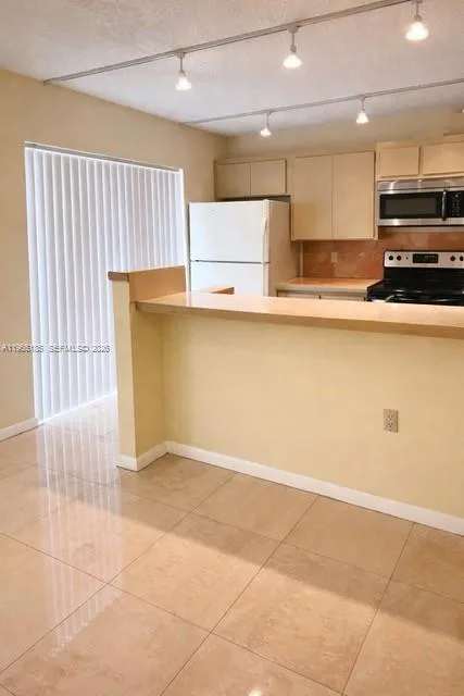 2610 26th way, West Palm Beach, FL 33407 photo 3