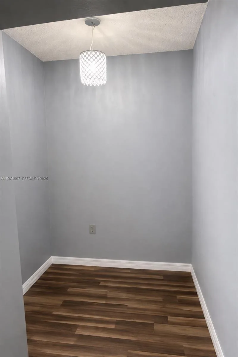 1780 NE 191st St # 210-2, Miami, FL 33179 photo 3