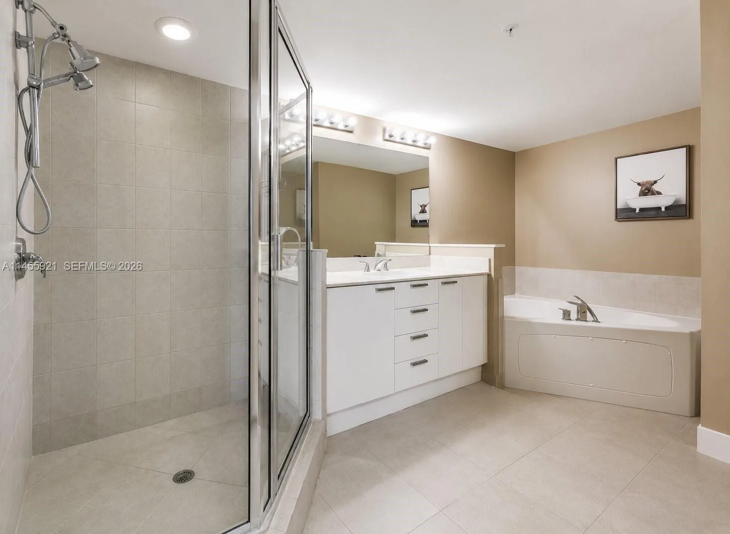 16699 Collins Ave # 2501, Sunny Isles Beach, FL 33160 photo 11