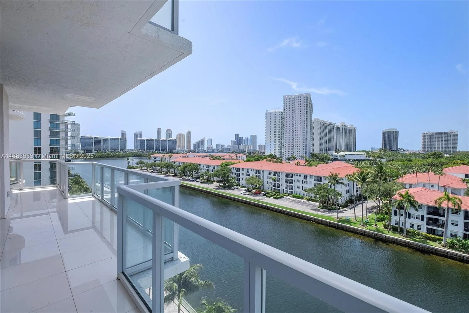 3030 Aventura – photo 22