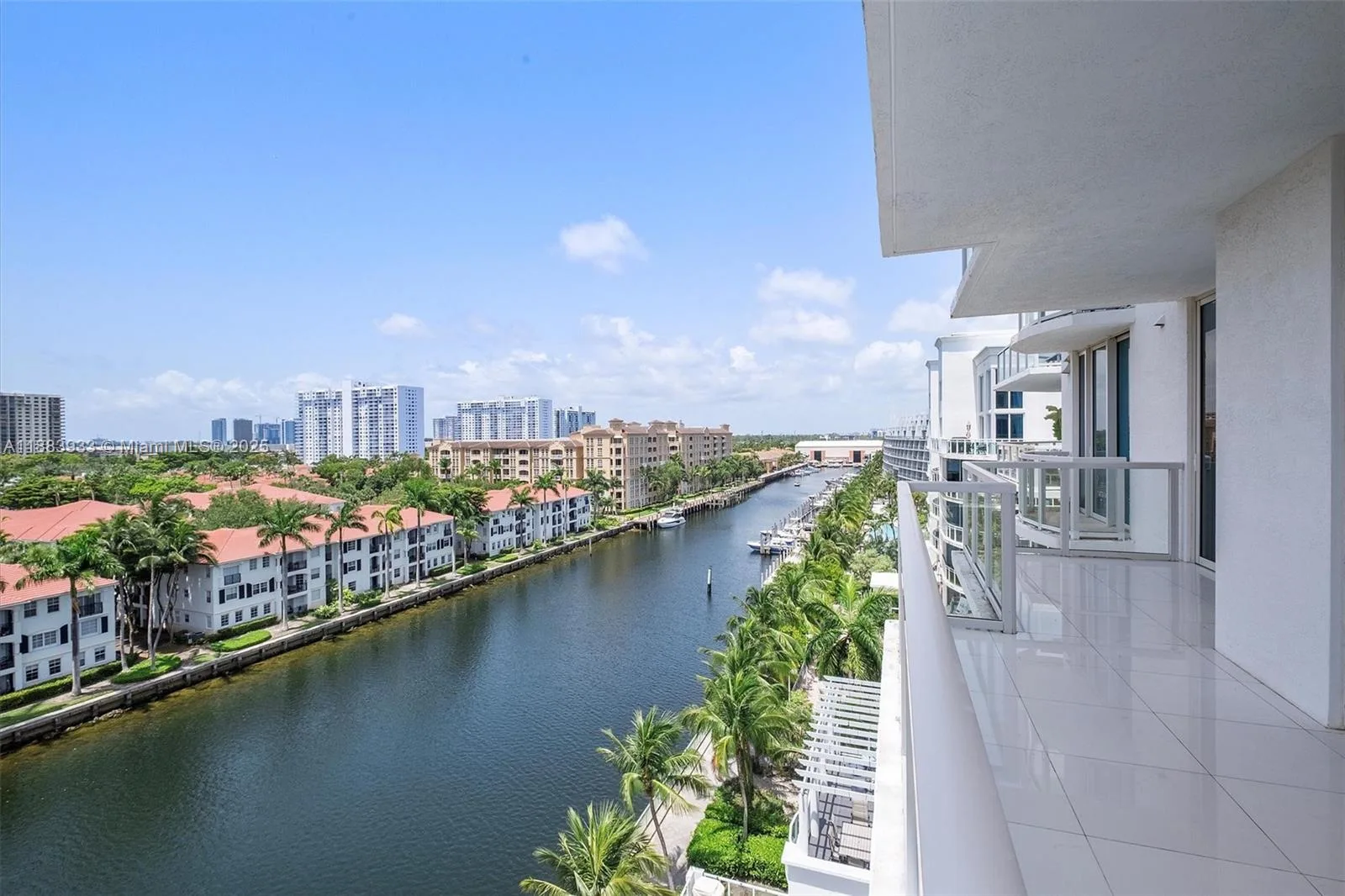 3030 Aventura – photo 24