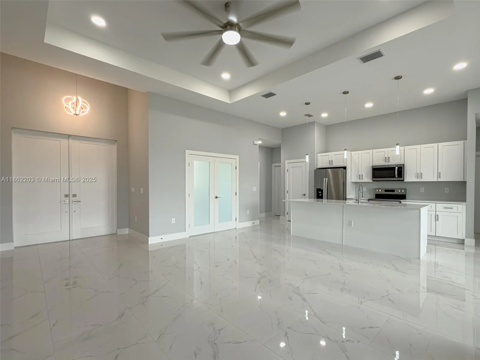 417 Paddock St, Lehigh Acres, FL 33974 photo 4