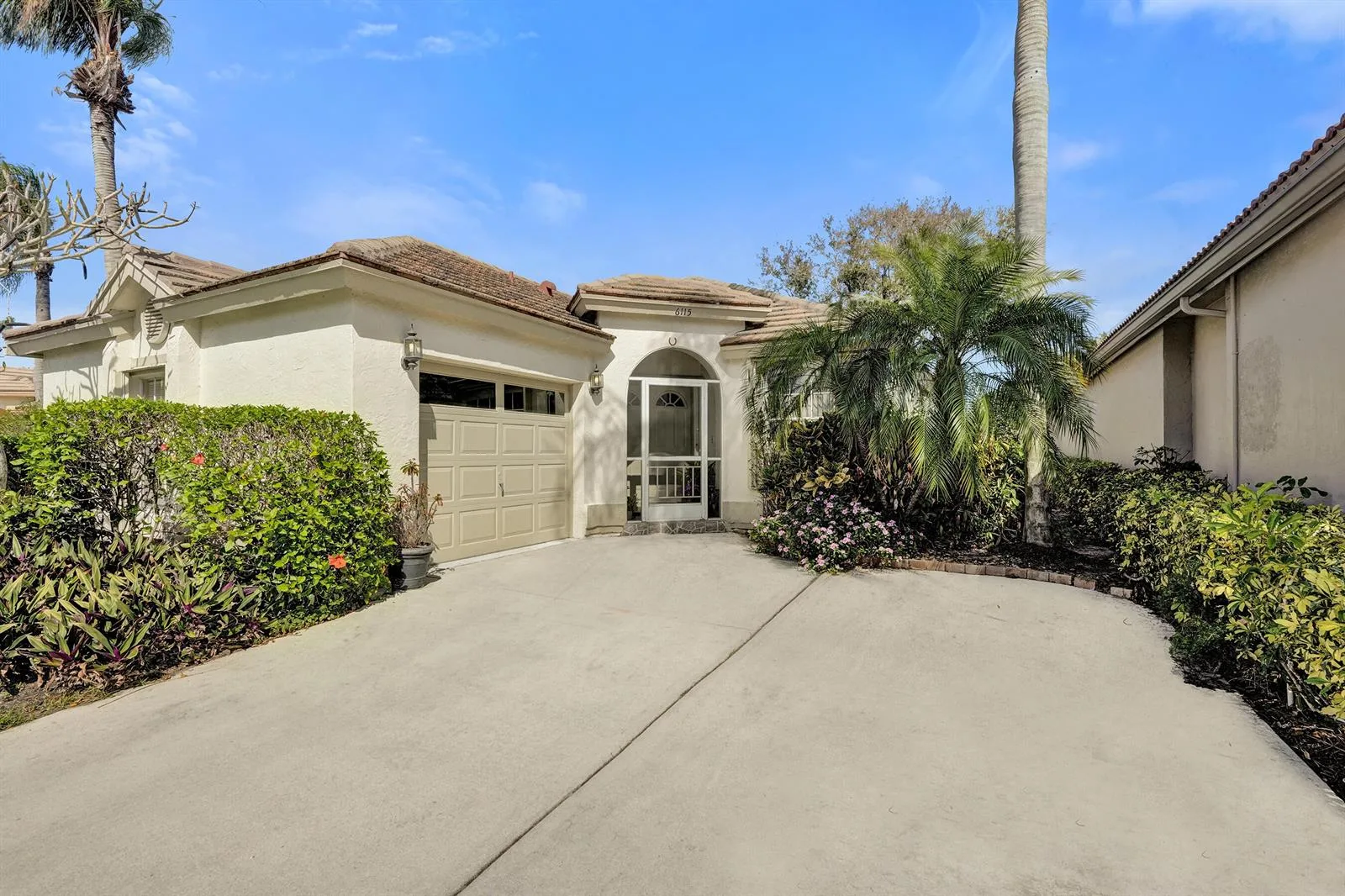 6115 Bay Isles Drive, Boynton Beach, FL 33437 photo 2