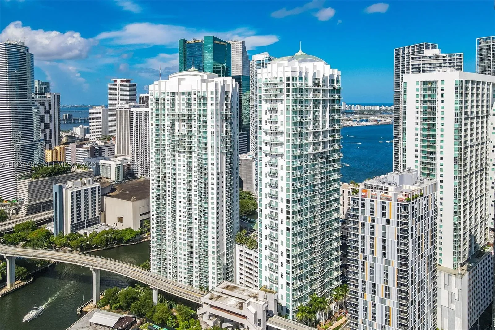 41 SE 5th St # 1112, Miami, FL 33131