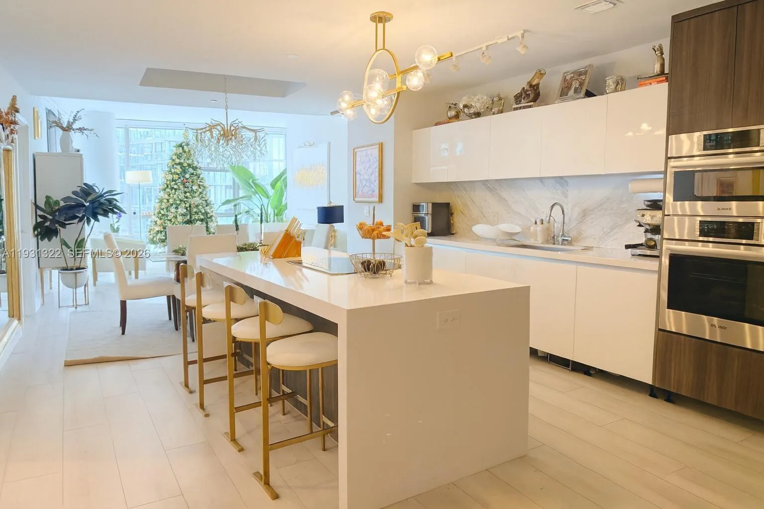 851 NE 1st Ave # 2212, Miami, FL 33132 photo 4