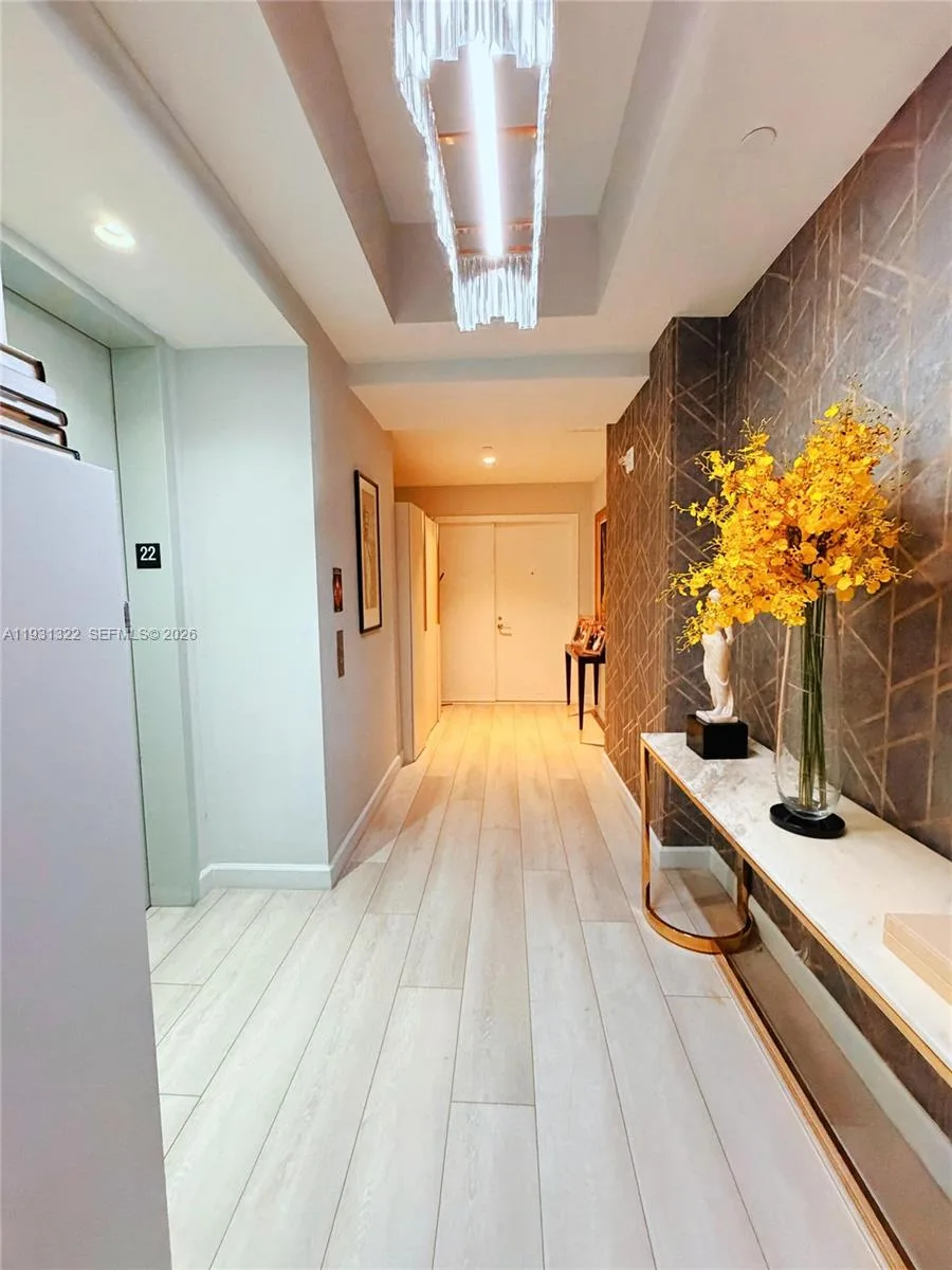 851 NE 1st Ave # 2212, Miami, FL 33132 photo 5