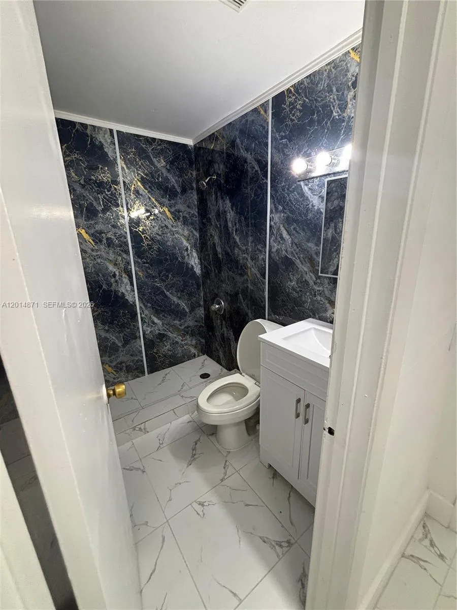 116 Allen Rd, West Park, FL 33023 photo 11