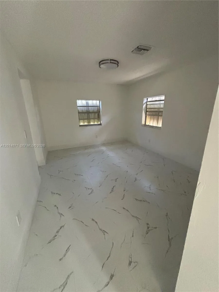 116 Allen Rd, West Park, FL 33023 photo 5