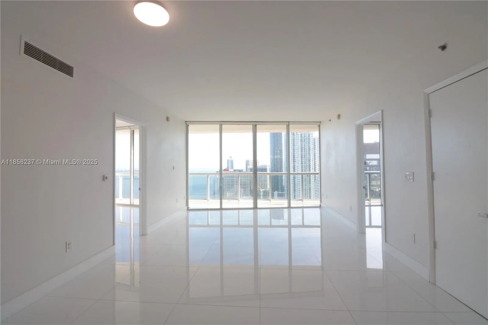 495 Brickell Ave # 4005, Miami, FL 33131