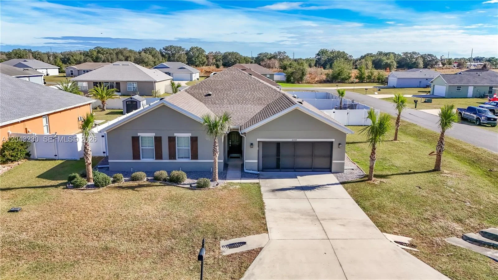 6749 NW 64th Court, Ocala, FL 33476