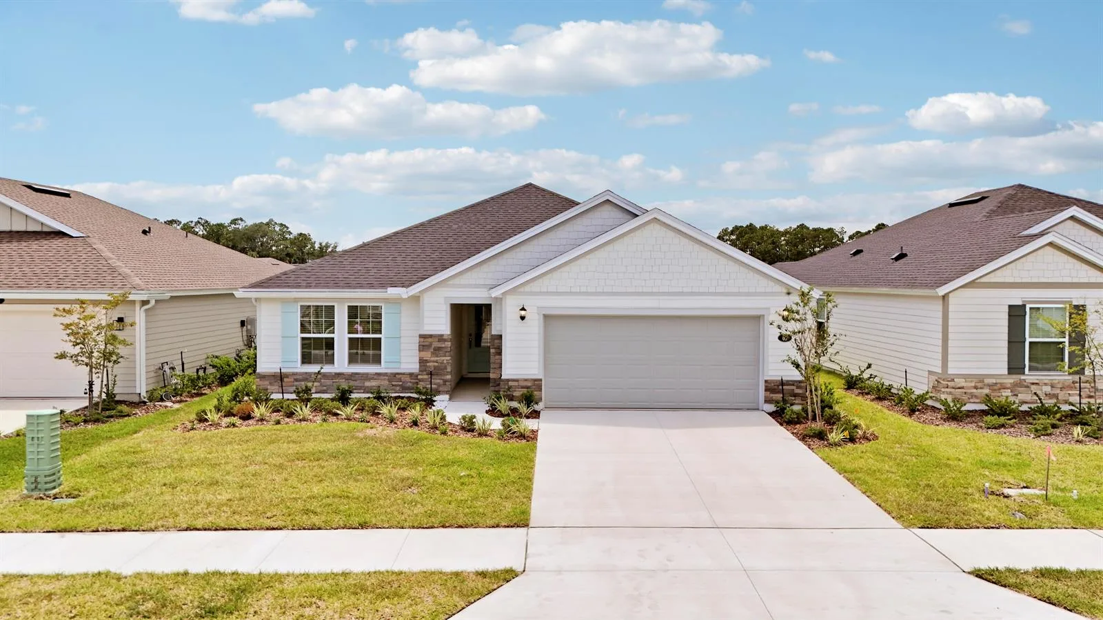 65 Signet Circle, FL 32136