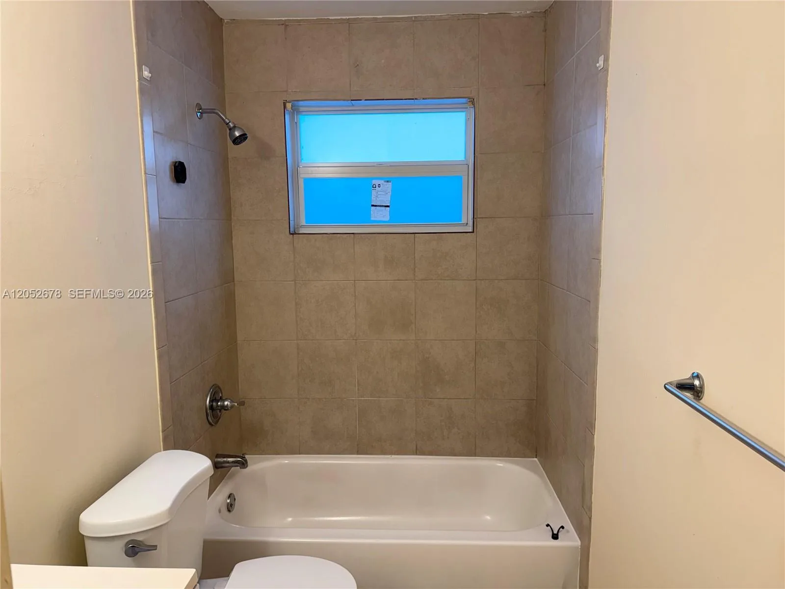 1200 NW 9th St # B, Fort Lauderdale, FL 33311 photo 5