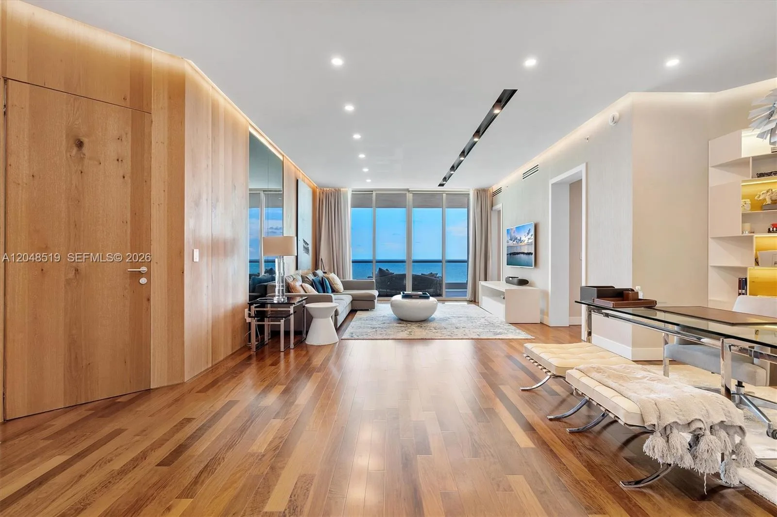 16051 Collins Ave # 1102, Sunny Isles Beach, FL 33160 photo 2