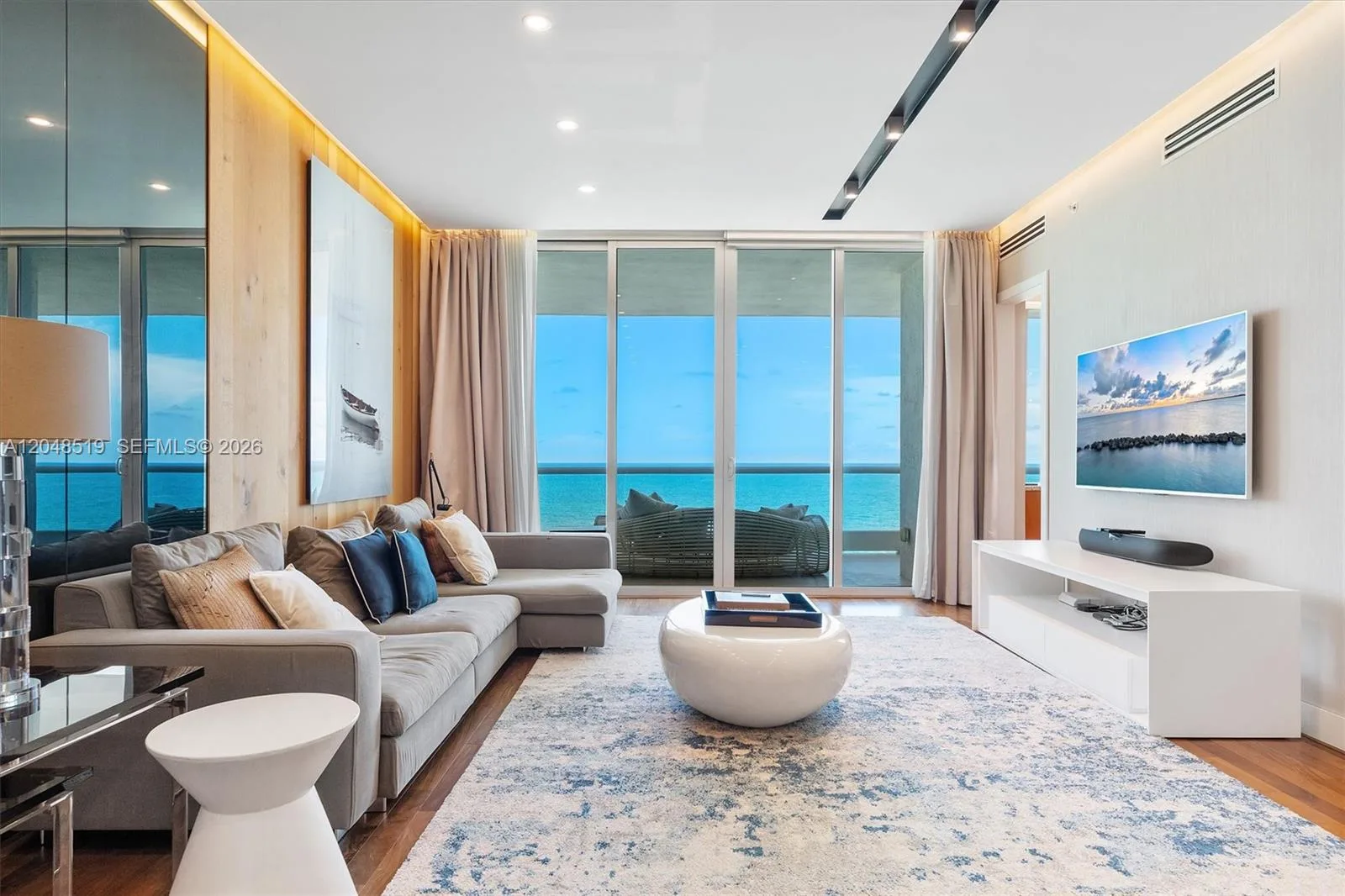 16051 Collins Ave # 1102, Sunny Isles Beach, FL 33160 photo 4