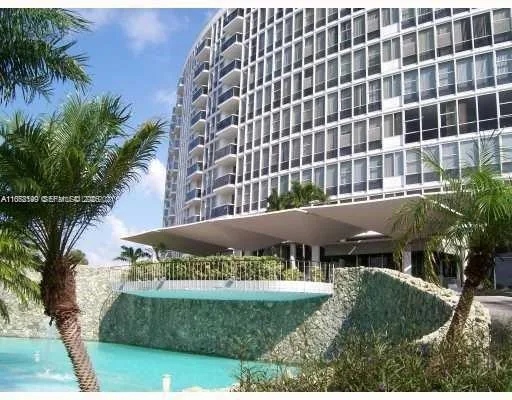 900 BAY DR # 615, Miami Beach, FL 33141