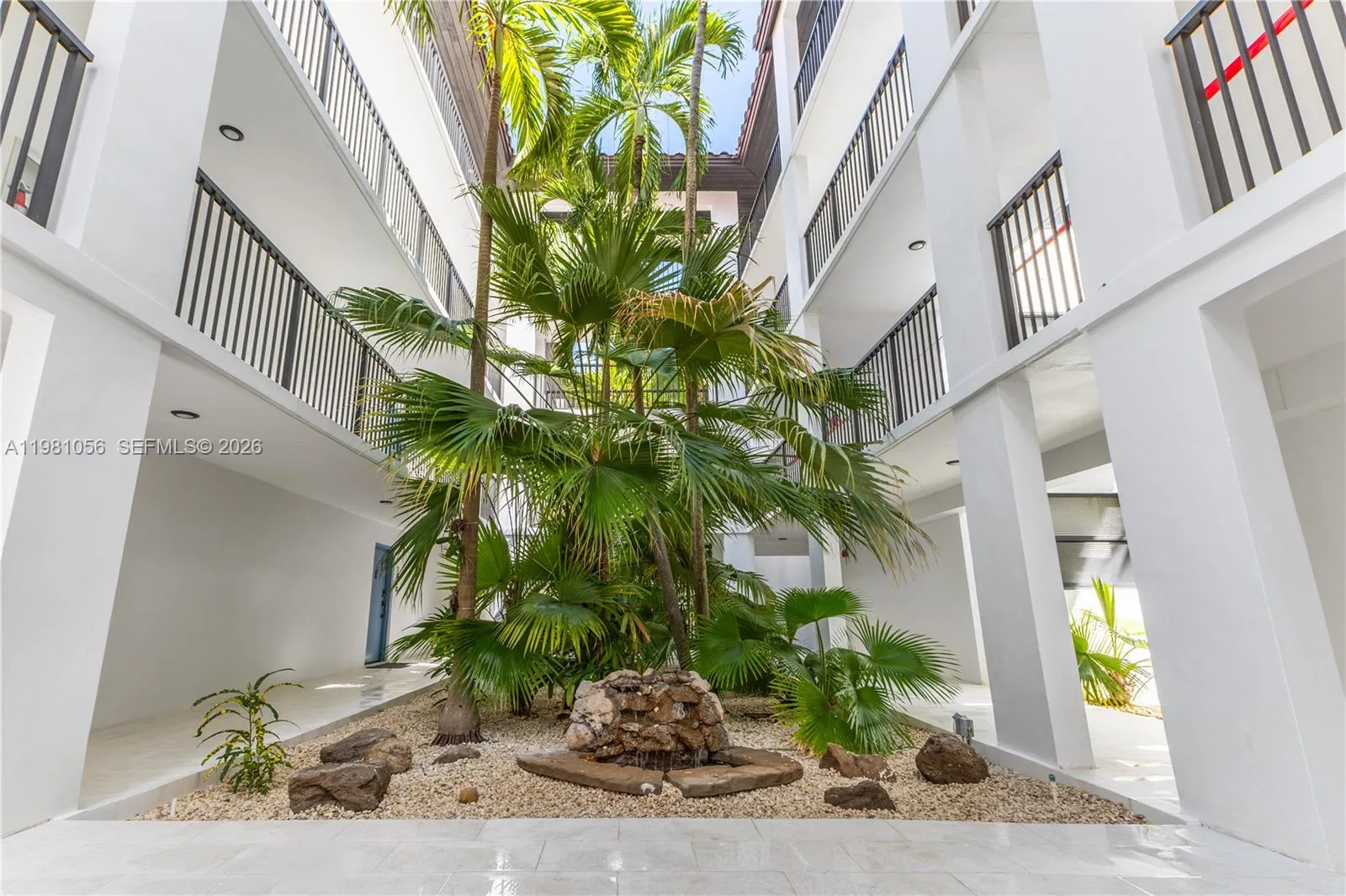 101 Ocean Lane Dr # 1013, Key Biscayne, FL 33149 photo 3