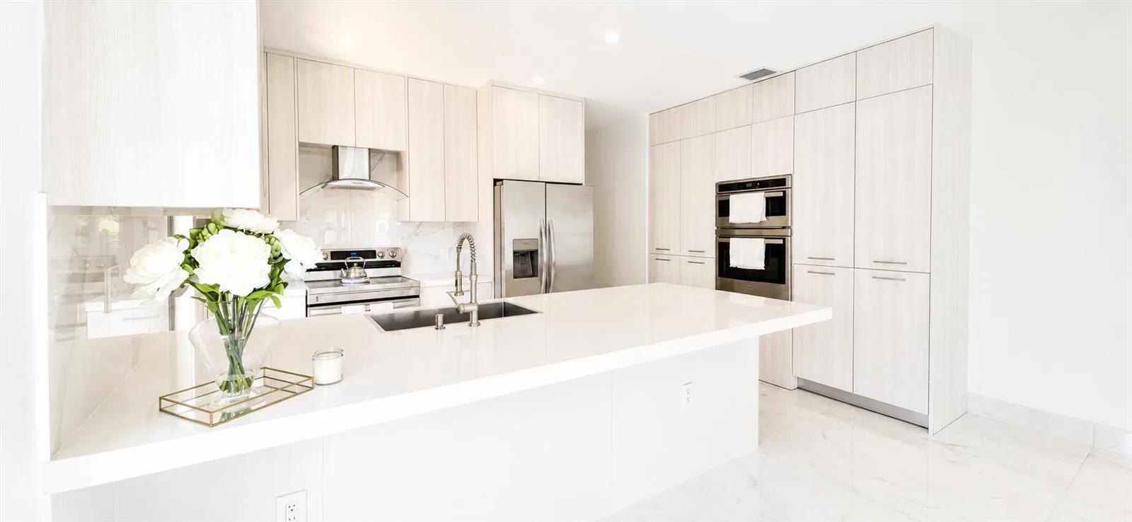2239 SW 10TH Street, Miami, FL 33135