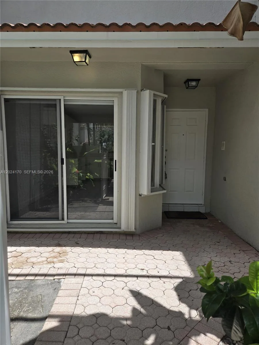 9835 NW 43rd Ter # 9835, Doral, FL 33178 photo 2