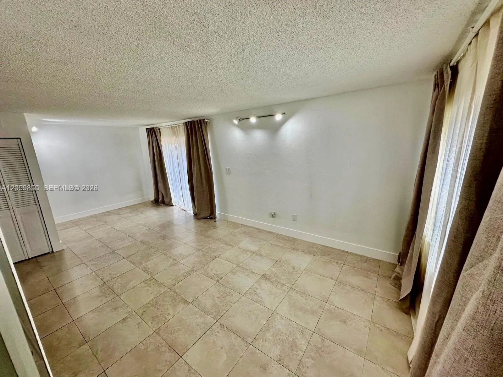 6544 SW 114 PL # B76, Miami, FL 33173-4785 — zdjęcie 2