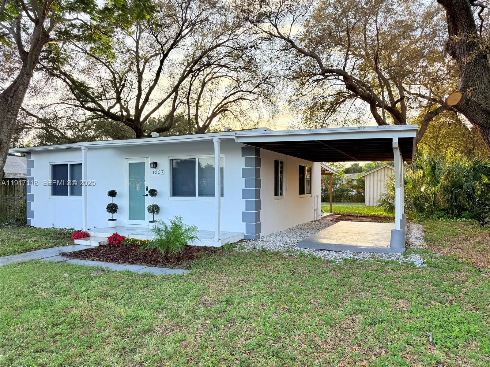 1357 SW 22nd Ter, Fort Lauderdale, FL 33312 — zdjęcie 2