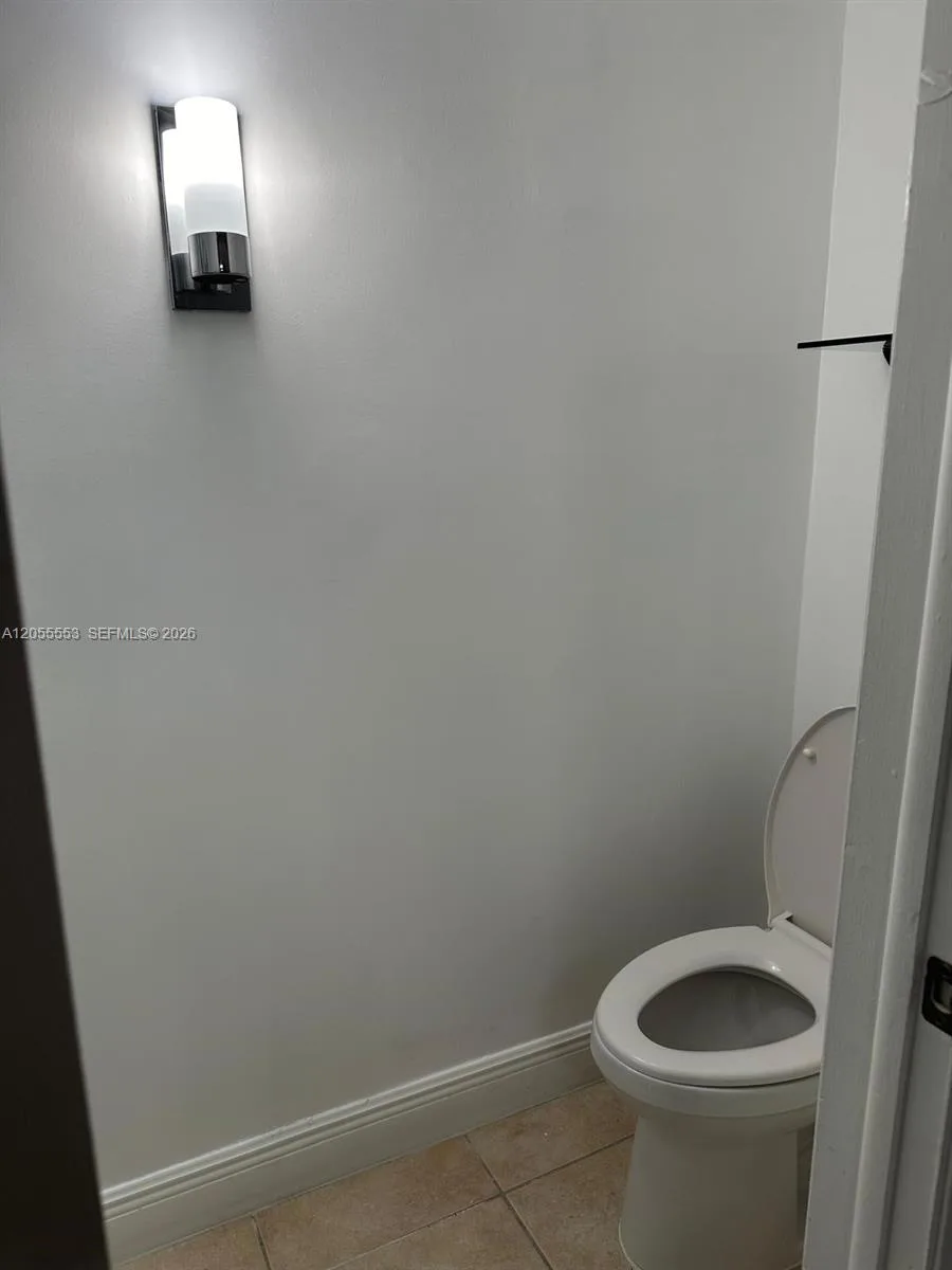 8500 SW 109th Ave # 6-202, Miami, FL 33173 photo 2